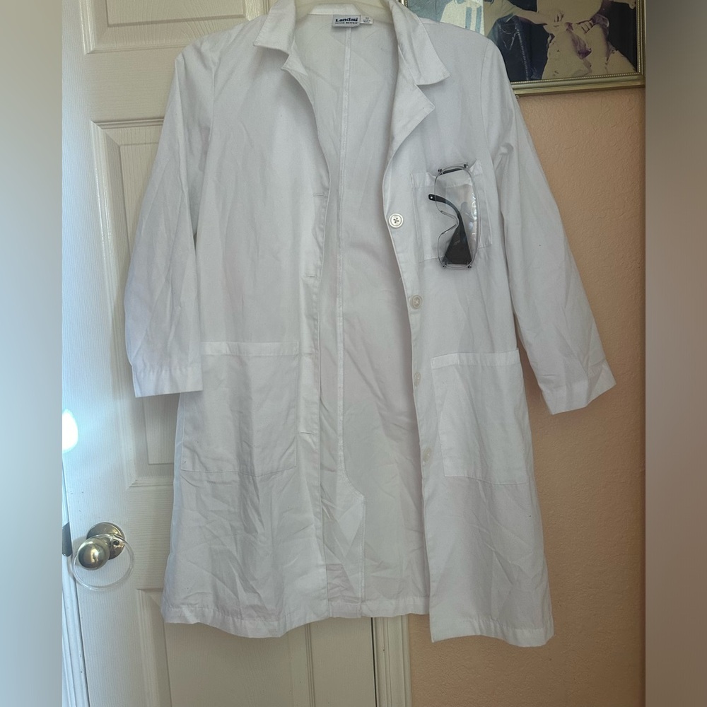 Lab coat and lab protect glasses
